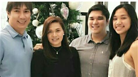 bea de leon family business